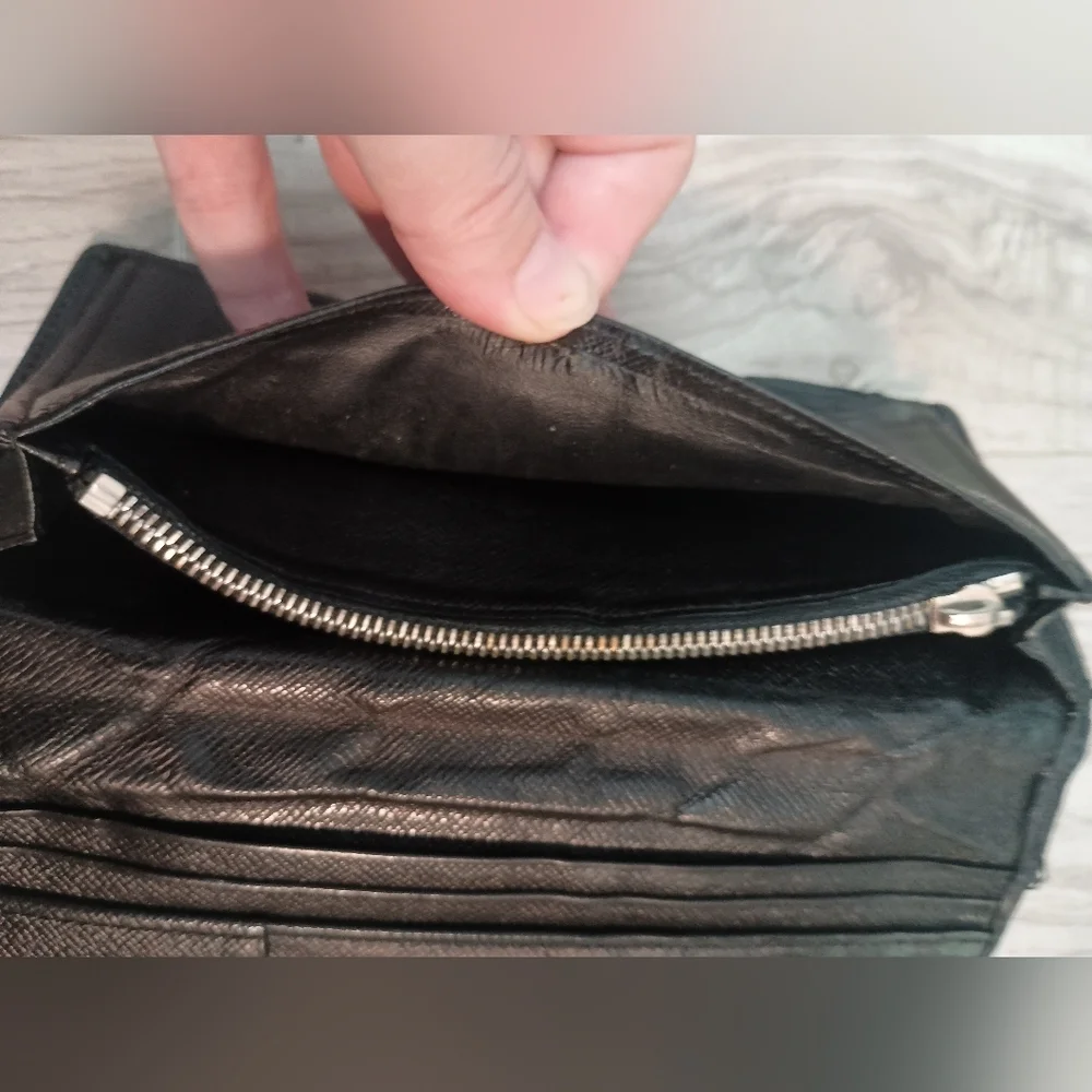 Louis Vuitton Brazza Wallet Epi Leather
